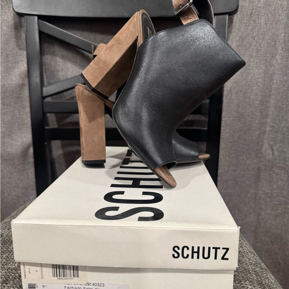 SCHUTZ Black and Brown Heeled Ankle Booties Atanado